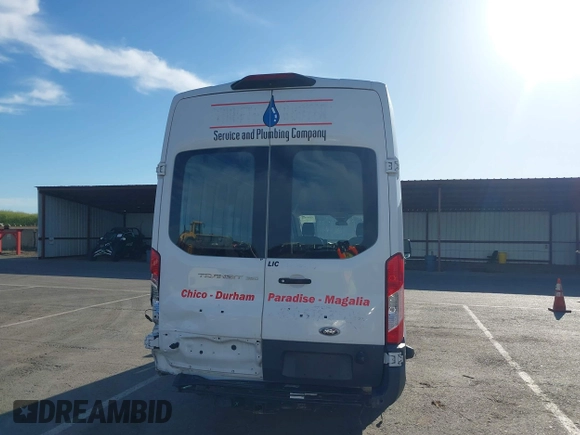 2018 Ford Transit Cargo with VIN 1FTBW3XG8JKA67561, listed as a IAAI auction lot 41997562 with 125,072 mi miles. Bid and sale history available at carsss.com. Image 17.