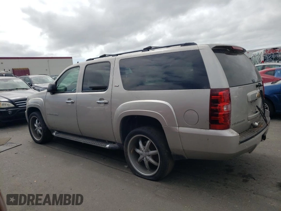 2007 Chevrolet Suburban LTZ with VIN 3GNFK16307G262965, listed as a Copart auction lot 71506044 with 249,301 mi miles and Clean Title. Bid and sale history available at carsss.com. Image 2.