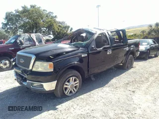2005 Ford F-150 XLT with VIN 1FTPW14515KE28759, listed as a IAAI auction lot 41677474 with 125,855 mi miles. Bid and sale history available at carsss.com. Image 2.