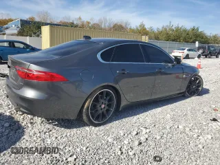 2016 Jaguar XF 35t Premium with VIN SAJBD4BV3GCY09600, listed as a Copart auction lot 78155534 with 59,803 mi miles and Clean Title. Bid and sale history available at carsss.com. Image 3.