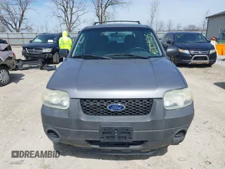 2007 Ford Escape XLS с VIN 1FMYU02Z77KA62394, выставлен на аукционе IAAI как лот 41858635 с пробегом 165 948 миль миль и . История ставок и продаж доступна на DreamBid. Изображение 12.