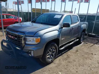 2021 GMC Canyon 4WD AT4 w/Leather with VIN 1GTG6FENXM1282684, listed as a IAAI auction lot 41757981 with 44,807 mi miles. Bid and sale history available at carsss.com. Image 17.