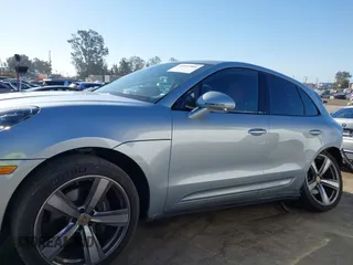 2023 Porsche Macan with VIN WP1AA2A54PLB05252, listed as a IAAI auction lot 42514904 with 15,248 mi miles and . Bid and sale history available at DreamBid. Image 15.