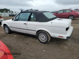 1988 BMW 3 Series z VIN WBABB1304J8271079, wystawiony jako Copart lot #87092254 z przebiegiem 119 119 mil mil oraz Szkoda całkowita • Salvage title. Historia ofert i sprzedaży dostępna na DreamBid. Obrazek 2.