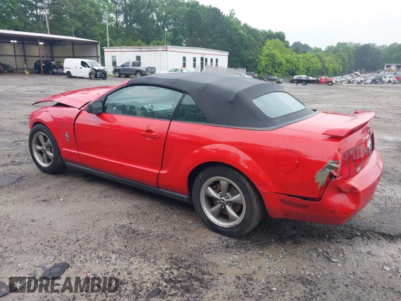2006 Ford Mustang Standard with VIN 1ZVFT84N765107125, listed as a IAAI auction lot 42200660 with 164,920 mi miles and . Bid and sale history available at DreamBid. Image 3.
