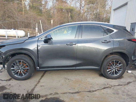 2022 Lexus NX with VIN 2T2GGCEZ4NC006265, listed as a IAAI auction lot 39411215 with 5,481 mi miles. Bid and sale history available at carsss.com. Image 15.