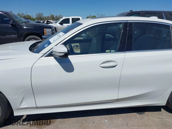 2019 BMW 3 Series 330i with VIN WBA5R1C58KAK07061, listed as a IAAI auction lot 41843706 with 57,930 mi miles and . Bid and sale history available at DreamBid. Image 15.