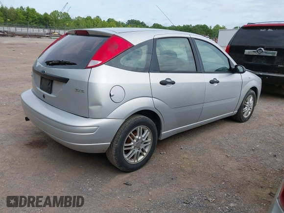 2005 Ford Focus S with VIN 3FAFP37N05R132259, listed as a IAAI auction lot 42474574 with 276,742 mi miles and . Bid and sale history available at DreamBid. Image 4.