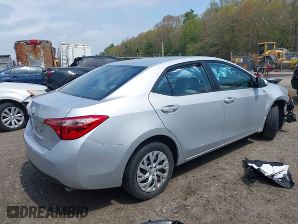 2018 Toyota Corolla L z VIN 2T1BURHE9JC110134, wystawiony jako IAAI lot #42166325 z przebiegiem 26 678 mil mil oraz . Historia ofert i sprzedaży dostępna na DreamBid. Obrazek 4.