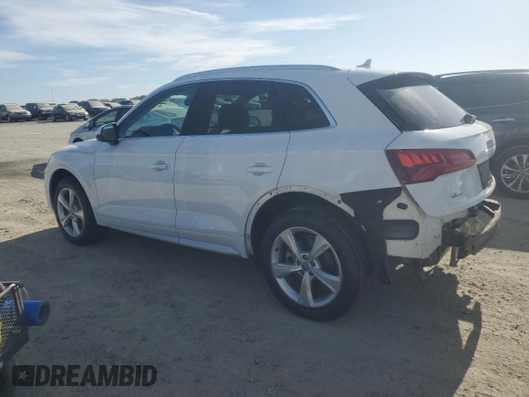 2020 Audi Q5 Premium with VIN WA1ANAFYXL2034037, listed as a Copart auction lot 63627825 with 33,874 mi miles and Salvage title. Bid and sale history available at DreamBid. Image 2.
