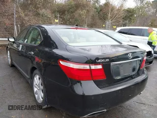 2008 Lexus LS 460 z VIN JTHBL46F385061763, wystawiony jako IAAI lot #41473031 z przebiegiem 2 771 431 mil mil oraz . Historia ofert i sprzedaży dostępna na DreamBid. Obrazek 3.