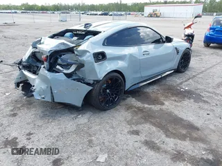 2022 BMW M4 Competition xDrive z VIN WBS43AZ04NCK16515, wystawiony jako IAAI lot #42505726 z przebiegiem Nie podano mil oraz . Historia ofert i sprzedaży dostępna na DreamBid. Obrazek 4.