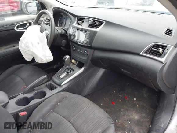 2017 Nissan Sentra SV z VIN 3N1AB7AP9HY250487, wystawiony jako IAAI lot #42376252 z przebiegiem 109 444 mil mil oraz . Historia ofert i sprzedaży dostępna na DreamBid. Obrazek 5.