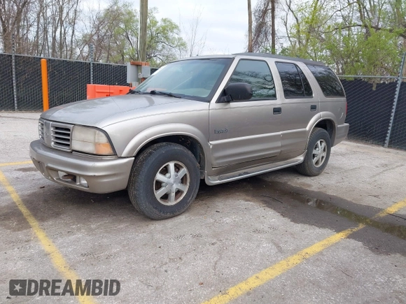 2001 Oldsmobile Bravada z VIN 1GHDT13WX12110603, wystawiony jako IAAI lot #41911383 z przebiegiem 164 916 mil mil oraz . Historia ofert i sprzedaży dostępna na DreamBid. Obrazek 2.