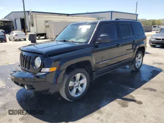 2014 Jeep Patriot Latitude with VIN 1C4NJRFB7ED784242, listed as a Copart auction lot 50141855 with 116,832 mi miles and Salvage Title. Bid and sale history available at carsss.com. Image 1.