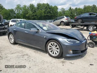 2016 Tesla Model S 90D with VIN 5YJSA1E27GF171605, listed as a Copart auction lot 59608645 with 90,080 mi miles and Salvage title. Bid and sale history available at DreamBid. Image 4.
