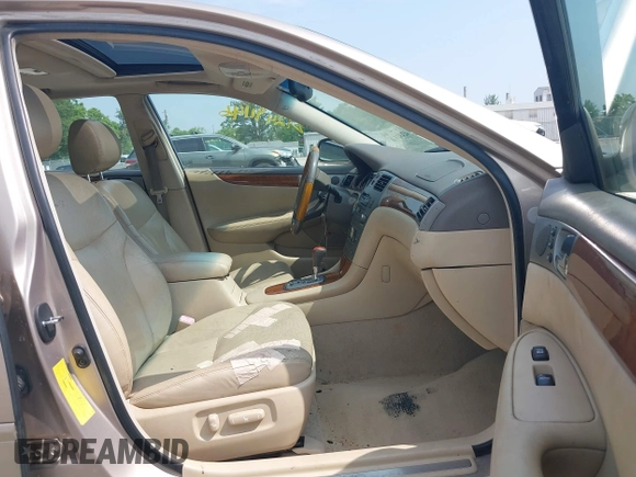 2005 Lexus ES 350 with VIN JTHBA30G555081509, listed as a IAAI auction lot 42491146 with 166,393 mi miles and . Bid and sale history available at DreamBid. Image 5.