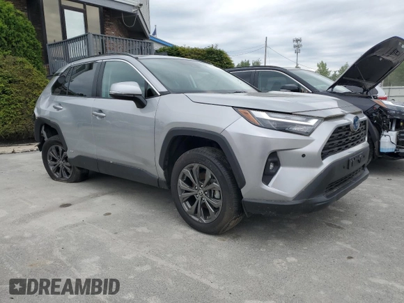 2022 Toyota RAV4 Hybrid XLE Premium with VIN 2T3B6RFV5NW034498, listed as a Copart auction lot 62395105 with 10,590 mi miles and Clean title. Bid and sale history available at DreamBid. Image 4.
