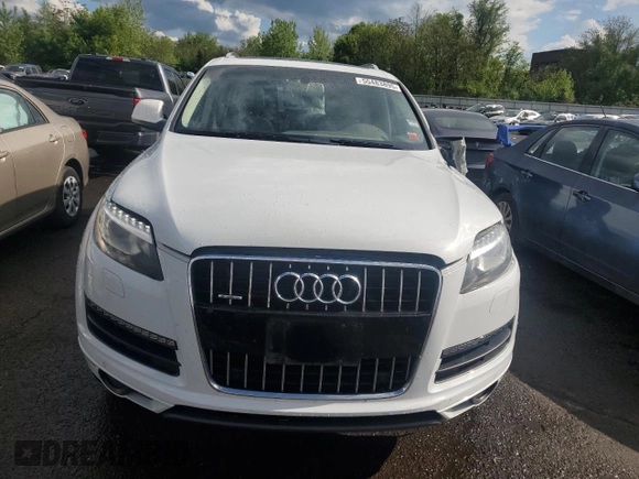 2015 Audi Q7 Premium Plus z VIN WA1LGAFE8FD026827, wystawiony jako Copart lot #55483895 z przebiegiem 102 239 mil mil oraz Szkoda całkowita • Salvage title. Historia ofert i sprzedaży dostępna na DreamBid. Obrazek 5.