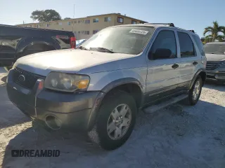 2006 Ford Escape XLT z VIN 1FMCU03176KA38081, wystawiony jako Copart lot #53638835 z przebiegiem 163 125 mil mil oraz Nie do naprawy • Non repairable. Historia ofert i sprzedaży dostępna na DreamBid. Obrazek 1.