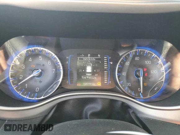 2020 Chrysler Pacifica Touring with VIN 2C4RC1FG1LR242086, listed as a Copart auction lot 50824185 with 105,779 mi miles and Salvage title. Bid and sale history available at DreamBid. Image 9.