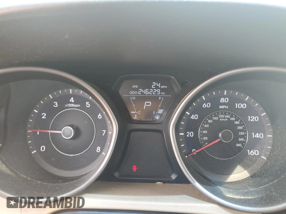 2013 Hyundai Elantra GLS with VIN 5NPDH4AE4DH204210, listed as a Copart auction lot 62301455 with 246,229 mi miles and Salvage title. Bid and sale history available at DreamBid. Image 9.