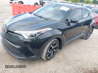 2018 Toyota C-HR XLE z VIN NMTKHMBX8JR008430, wystawiony jako IAAI lot #42635658 z przebiegiem 176 462 mil mil oraz . Historia ofert i sprzedaży dostępna na DreamBid. Obrazek 17.