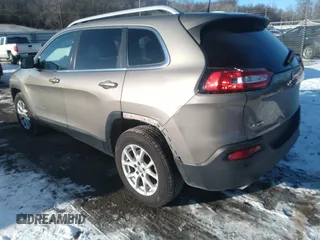 2017 Jeep Cherokee Latitude с VIN 1C4PJMCS8HW620426, выставлен на аукционе IAAI как лот 41252209 с пробегом 136 138 миль миль и . История ставок и продаж доступна на DreamBid. Изображение 3.