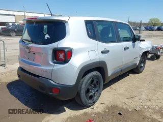 2017 Jeep Renegade Sport with VIN ZACCJAAB2HPE70133, listed as a IAAI auction lot 41938574 with 200,282 mi miles and . Bid and sale history available at DreamBid. Image 4.