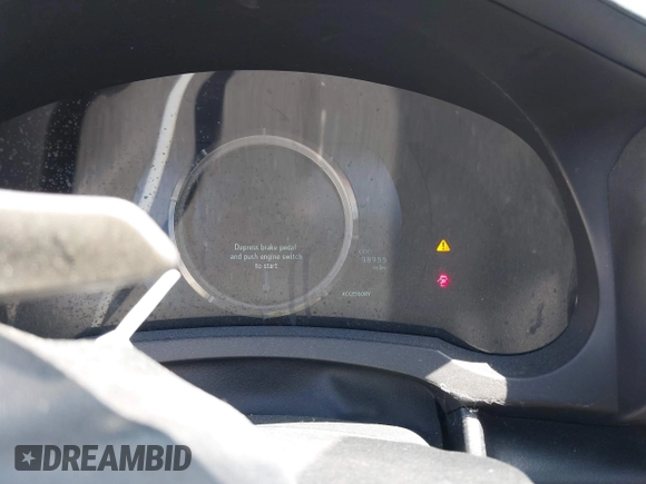 2015 Lexus IS 250 with VIN JTHBF1D21F5055589, listed as a IAAI auction lot 39175466 with 98,955 mi miles and . Bid and sale history available at DreamBid. Image 7.