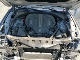 2013 BMW 7 Series 750i with VIN WBAYA8C58DC996865, listed as a Copart auction lot 61831294 with 151,238 mi miles and Salvage Title. Bid and sale history available at DreamBid. Image 11.