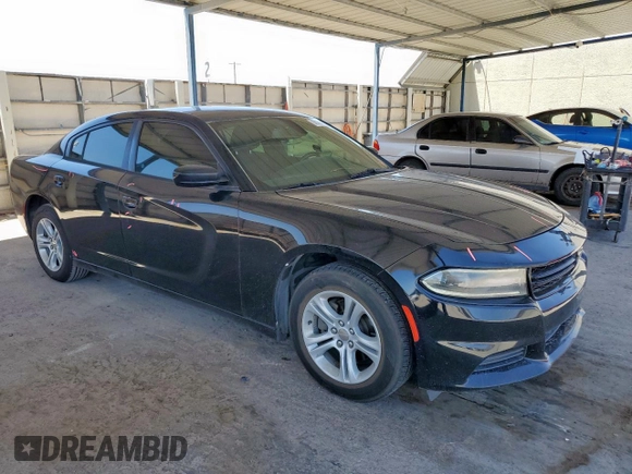 2015 Dodge Charger SE z VIN 2C3CDXBGXFH716742, wystawiony jako Copart lot #60039165 z przebiegiem 153 278 mil mil oraz Szkoda całkowita • Salvage title. Historia ofert i sprzedaży dostępna na DreamBid. Obrazek 4.