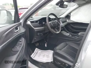 2024 Jeep Grand Cherokee Limited with VIN 1C4RJHBG5RC679868, listed as a IAAI auction lot 42409712 with 21,035 mi miles and . Bid and sale history available at DreamBid. Image 5.