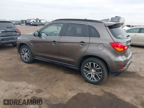 2018 Mitsubishi Outlander SEL z VIN JA4AR4AWXJZ020218, wystawiony jako IAAI lot #41705379 z przebiegiem 113 207 mil mil oraz . Historia ofert i sprzedaży dostępna na DreamBid. Obrazek 3.