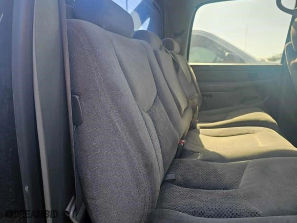 2005 Chevrolet Avalanche LS with VIN 3GNEC12Z55G263450, listed as a Copart auction lot 47901725 with 129,885 mi miles and Clean Title. Bid and sale history available at carsss.com. Image 6.