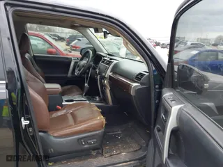 2020 Toyota 4Runner SR5 with VIN JTEBU5JR7L5748058, listed as a IAAI auction lot 41714902 with 107,950 mi miles. Bid and sale history available at carsss.com. Image 5.