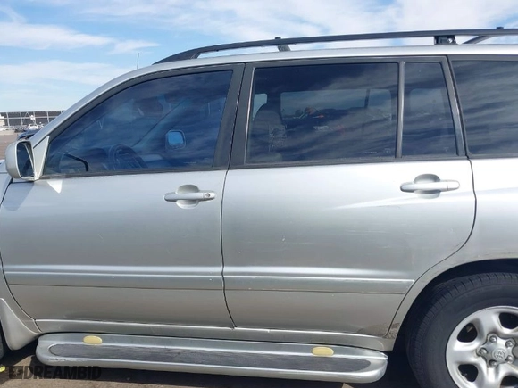 2007 Toyota Highlander with VIN JTEGD21A270169156, listed as a IAAI auction lot 41596624 with 128,452 mi miles. Bid and sale history available at carsss.com. Image 14.
