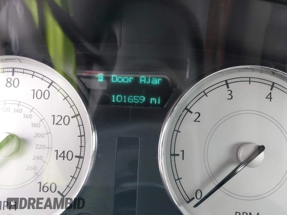 2005 Chrysler 300 with VIN 2C3AA63H45H674987, listed as a IAAI auction lot 41560730 with 101,659 mi miles. Bid and sale history available at carsss.com. Image 7.