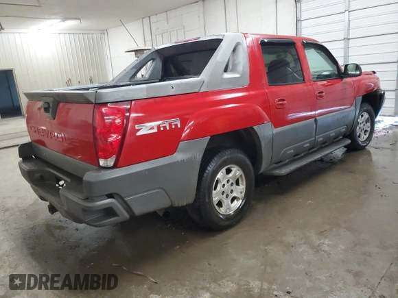 2002 Chevrolet Avalanche with VIN 3GNEC13T82G127464, listed as a Copart auction lot 74118214 with 195,273 mi miles and Salvage Title. Bid and sale history available at carsss.com. Image 3.