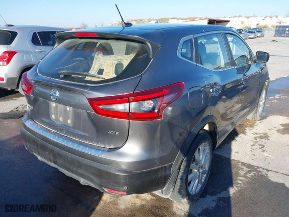 2020 Nissan Rogue Sport S with VIN JN1BJ1CW0LW640872, listed as a IAAI auction lot 41488539 with 45,660 mi miles. Bid and sale history available at carsss.com. Image 4.