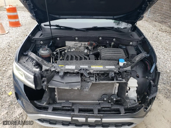 2022 Volkswagen Atlas Cross Sport 3.6L V6 SE w/Technology with VIN 1V2HE2CA9NC211478, listed as a Copart auction lot 47486415 with 44,525 mi miles and Non Repairable. Bid and sale history available at carsss.com. Image 12.
