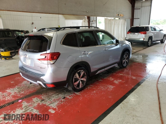 2021 Subaru Forester Touring with VIN JF2SKAXC8MH461092, listed as a Copart auction lot 63675875 with 26,720 mi miles and Salvage title. Bid and sale history available at DreamBid. Image 3.