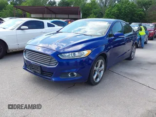 2013 Ford Fusion SE with VIN 3FA6P0H76DR387981, listed as a IAAI auction lot 42058898 with 176,868 mi miles. Bid and sale history available at carsss.com. Image 2.