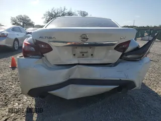 2018 Nissan Altima SV with VIN 1N4AL3AP0JC111453, listed as a Copart auction lot 54660045 with 121,580 mi miles and Salvage Title. Bid and sale history available at DreamBid. Image 6.