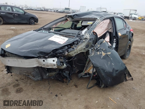 2014 Honda Civic LX z VIN 19XFB2F55EE228884, wystawiony jako IAAI lot #41411520 z przebiegiem Nie podano mil oraz . Historia ofert i sprzedaży dostępna na DreamBid. Obrazek 6.