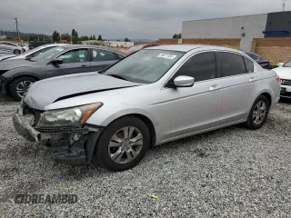 2012 Honda Accord LX Premium z VIN 1HGCP2F41CA072498, wystawiony jako Copart lot #55811335 z przebiegiem 137 671 mil mil oraz Szkoda całkowita • Salvage title. Historia ofert i sprzedaży dostępna na DreamBid. Obrazek 1.