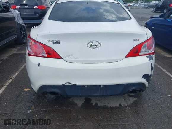 2012 Hyundai Genesis Coupe 2.0T with VIN KMHHT6KD2CU074056, listed as a IAAI auction lot 42491611 with 181,370 mi miles and . Bid and sale history available at DreamBid. Image 13.