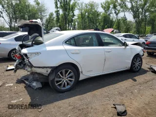 2018 Lexus ES 300h with VIN JTHBW1GG4J2192821, listed as a Copart auction lot 60351495 with 95,460 mi miles and Salvage title. Bid and sale history available at DreamBid. Image 3.