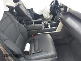 2025 Toyota Tundra Limited with VIN 5TFJA5DB2SX257293, listed as a IAAI auction lot 42742408 with 7,629 mi miles and . Bid and sale history available at DreamBid. Image 5.