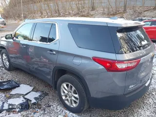 2019 Chevrolet Traverse LS with VIN 1GNEVFKW0KJ232419, listed as a IAAI auction lot 41985366 with 115,401 mi miles. Bid and sale history available at carsss.com. Image 3.